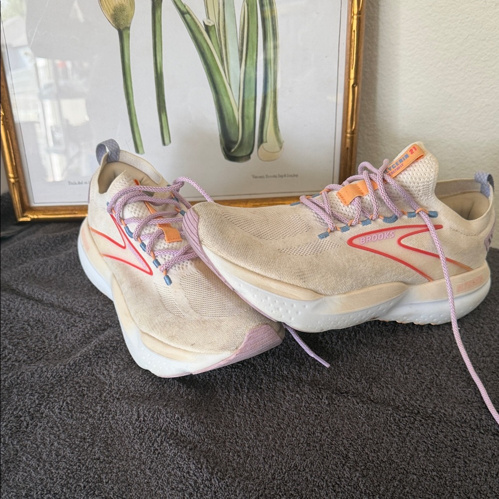 Brooks Cream and Red Athletic Shoes